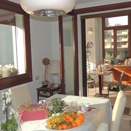 לינה וארוחת בוקר אוריסטאנו La Terrazza מראה חיצוני תמונה