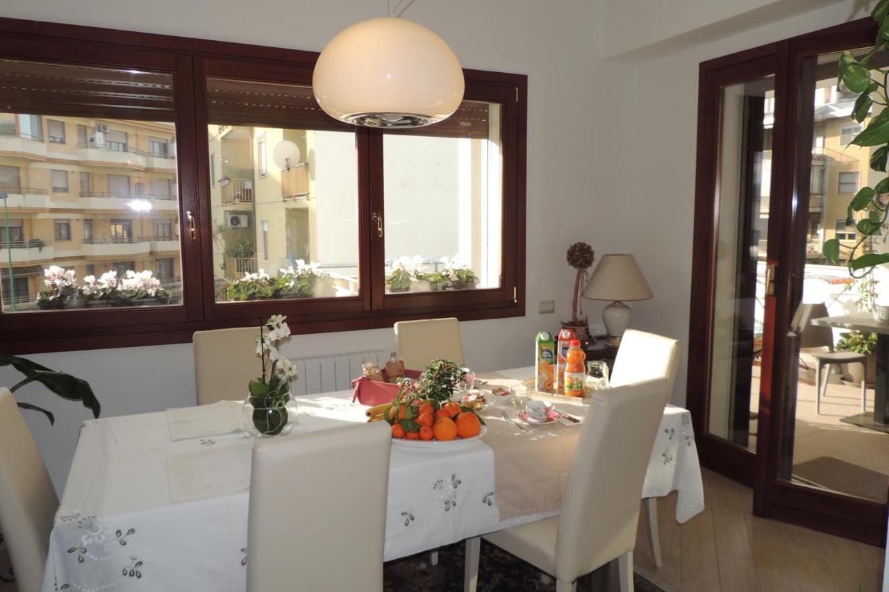 לינה וארוחת בוקר אוריסטאנו La Terrazza מראה חיצוני תמונה