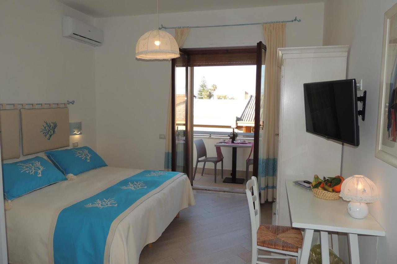 לינה וארוחת בוקר אוריסטאנו La Terrazza מראה חיצוני תמונה