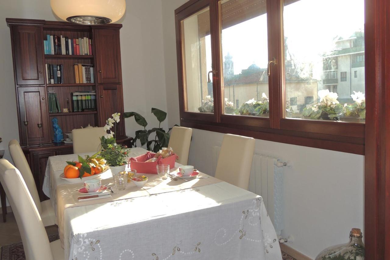 לינה וארוחת בוקר אוריסטאנו La Terrazza מראה חיצוני תמונה