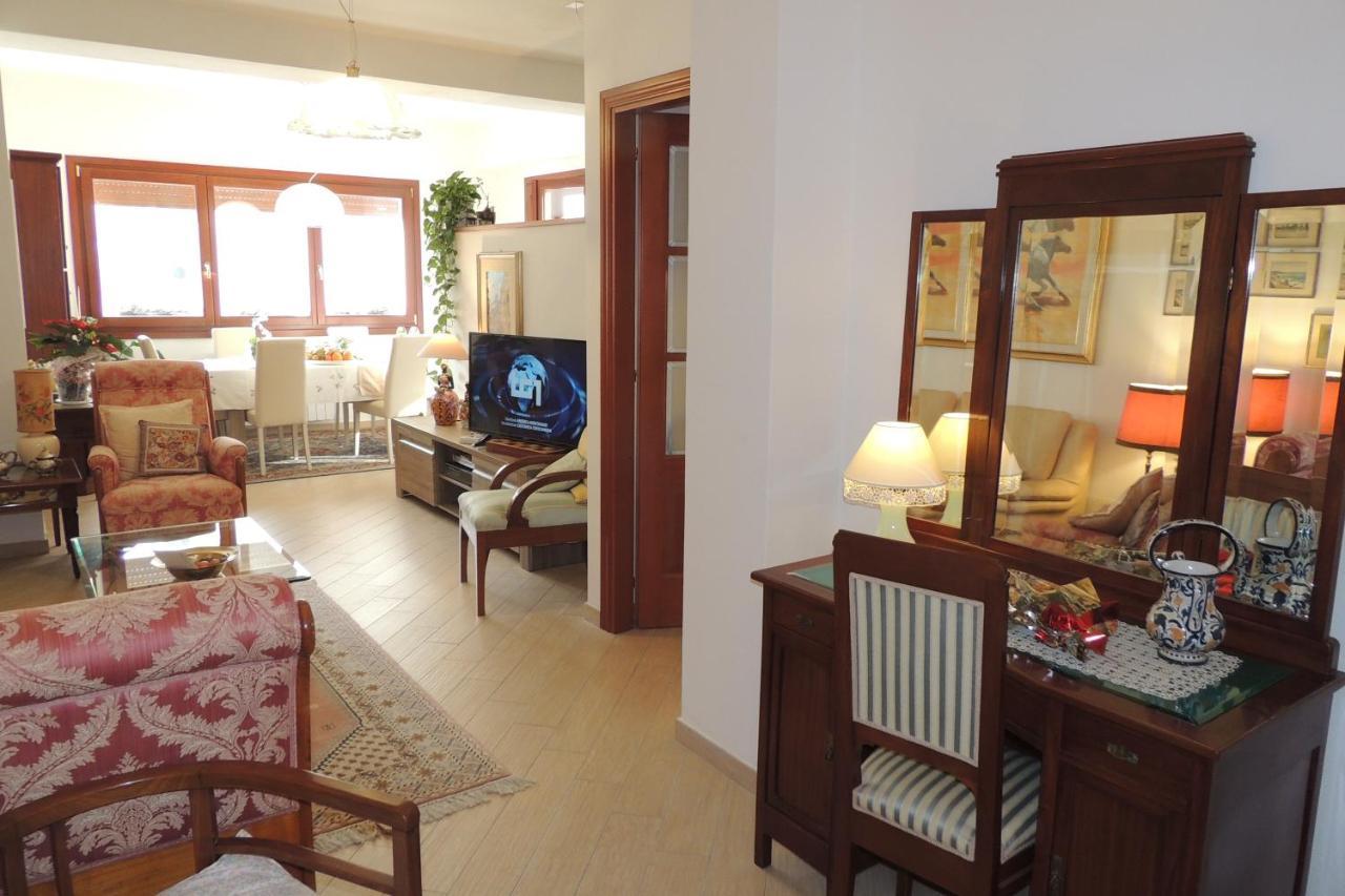 לינה וארוחת בוקר אוריסטאנו La Terrazza מראה חיצוני תמונה